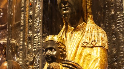 Het mysterie van de Zwarte Madonna. Over moedergodinnen, zwarte stenen en de moedermaagd Maria